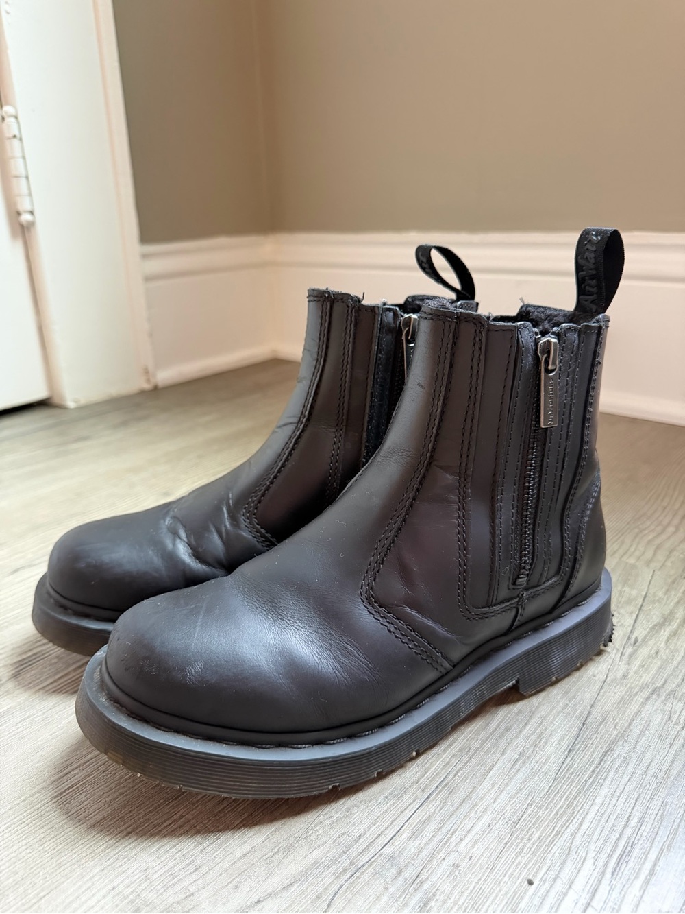 Dr Martens Black Leather Chelsea Boots